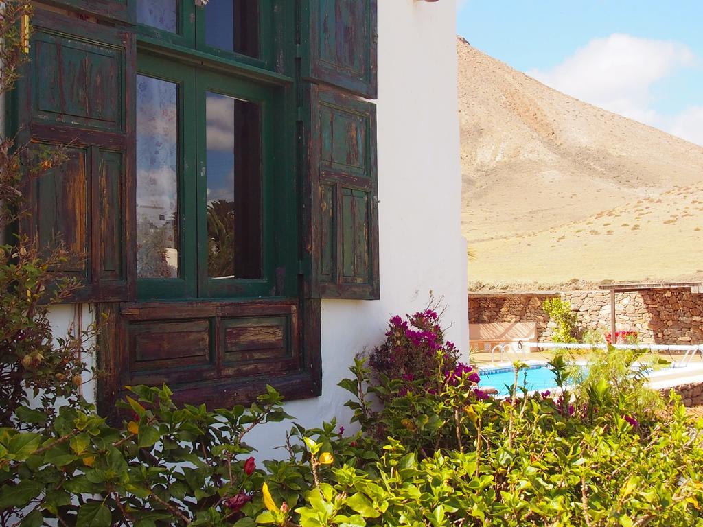 La Casa Caldera Guest House Femes ภายนอก รูปภาพ