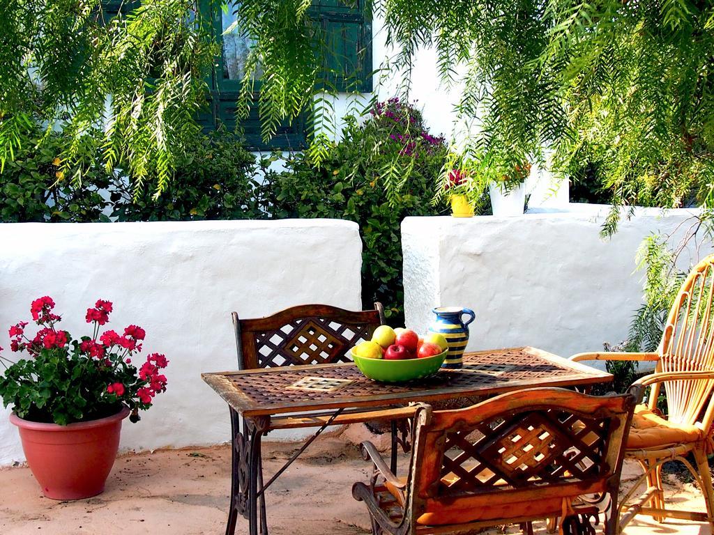 La Casa Caldera Guest House Femes ภายนอก รูปภาพ