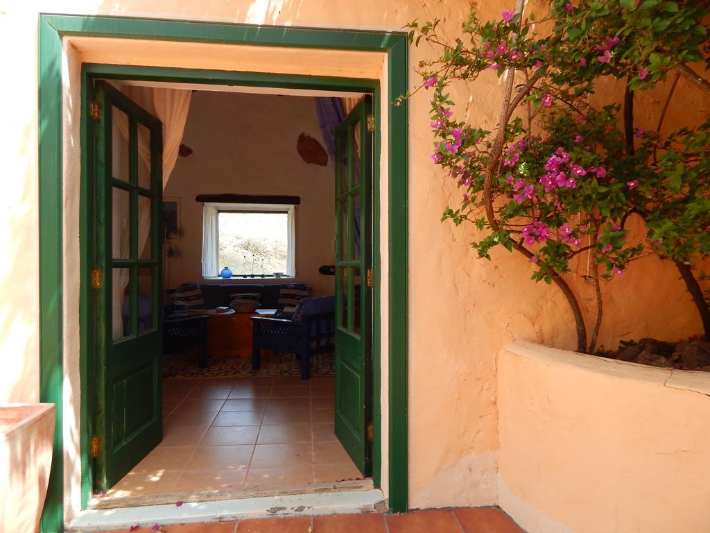 La Casa Caldera Guest House Femes ภายนอก รูปภาพ