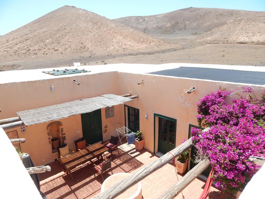 La Casa Caldera Guest House Femes ภายนอก รูปภาพ