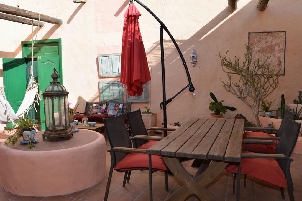 La Casa Caldera Guest House Femes ภายนอก รูปภาพ