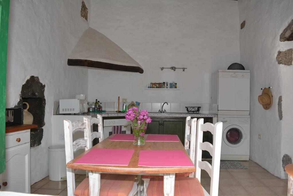 La Casa Caldera Guest House Femes ภายนอก รูปภาพ