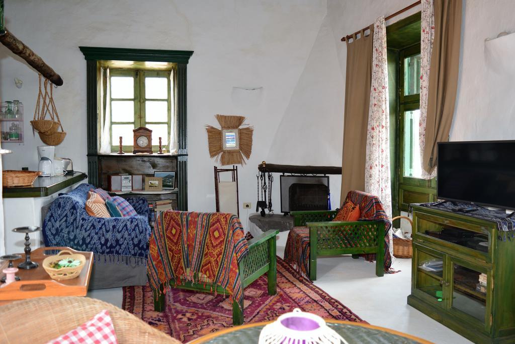 La Casa Caldera Guest House Femes ภายนอก รูปภาพ