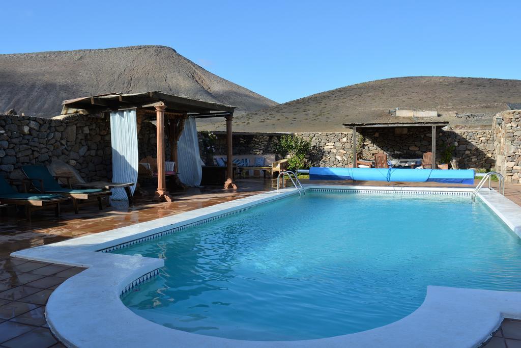 La Casa Caldera Guest House Femes ภายนอก รูปภาพ