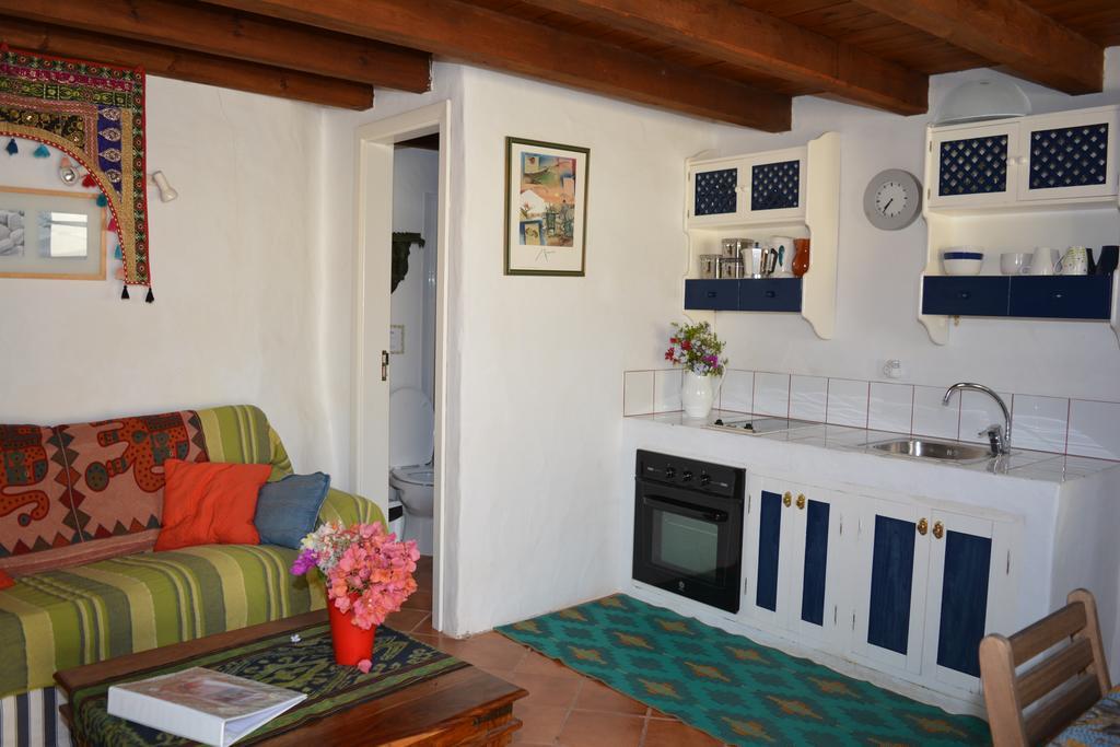 La Casa Caldera Guest House Femes ภายนอก รูปภาพ